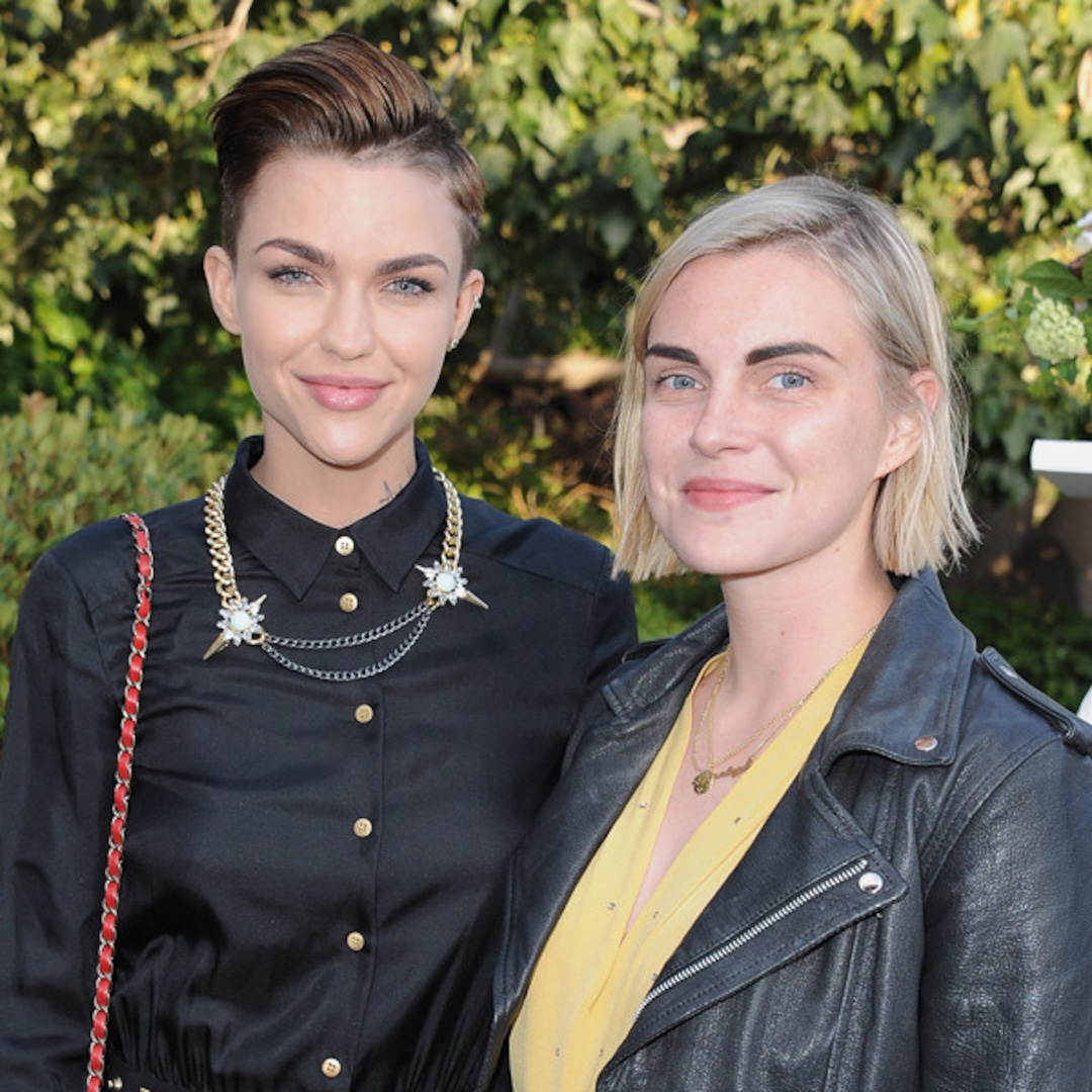Ruby Rose And Fiancee Phoebe Dahl Split Up Exclusive E Online